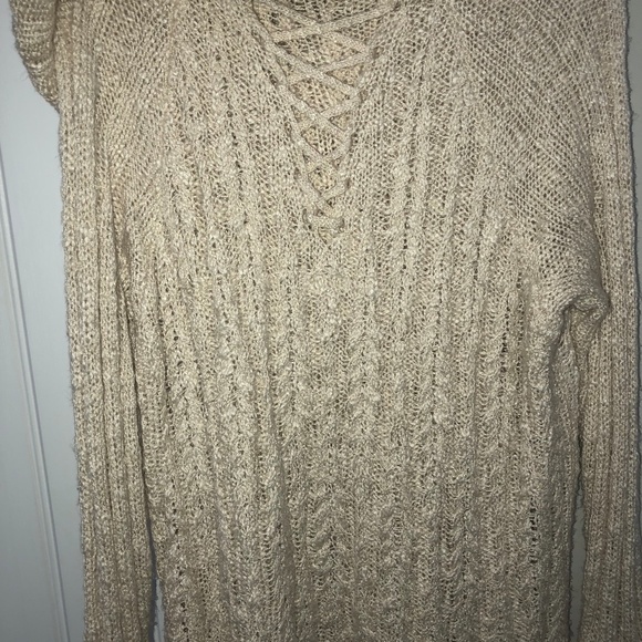 Sweater - Picture 3 of 3
